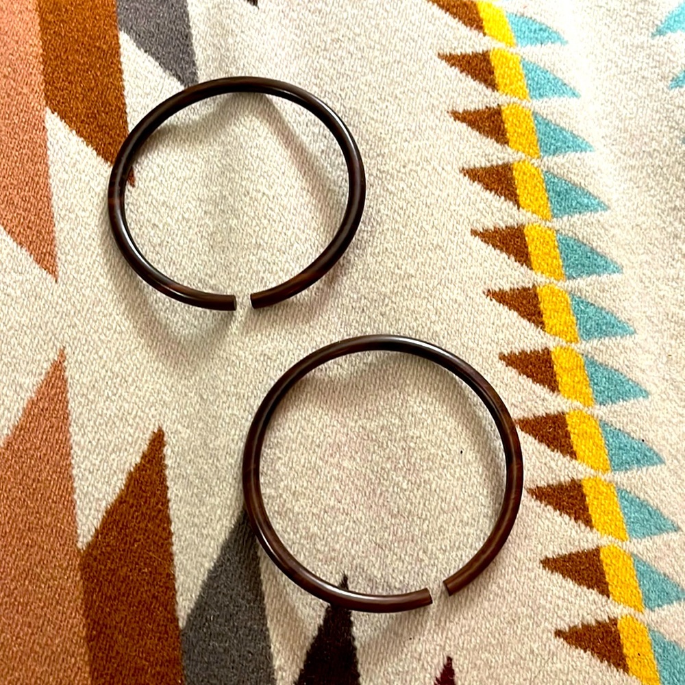 4G big ebony hoops body jewelry
